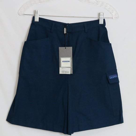 Shorts Trf (ZARA) de la taille M, de couleur blanc